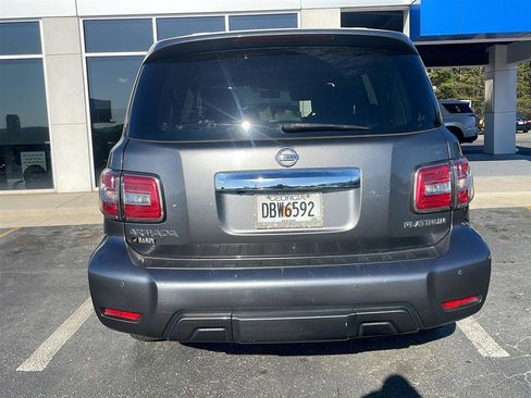 Used 2019 Nissan Armada Platinum w/ Captain's Chairs Package RWD image 6