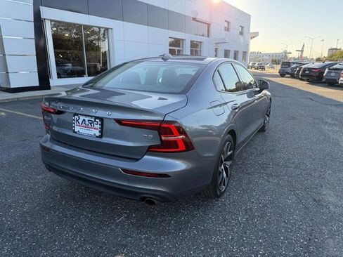 Used 2020 Volvo S60 T5 Momentum w/ Protection Package Premier image 13