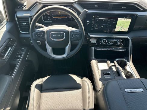 New 2026 GMC Sierra 3500 Denali w/ Denali Reserve Package AWD/4WD image 24