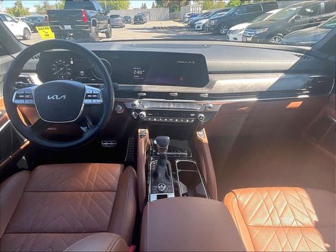 Used 2025 Kia Telluride SX X-Line image 16