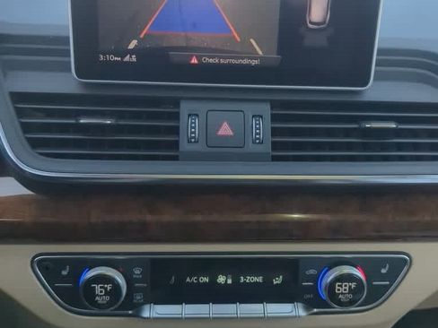 Used 2018 Audi Q5 2.0T Premium Plus w/ Premium Plus Package AWD/4WD image 8