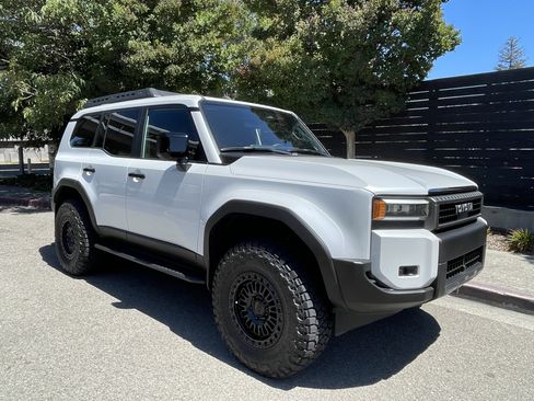 Used 2026 Toyota Land Cruiser w/ Premium Package AWD/4WD image 2