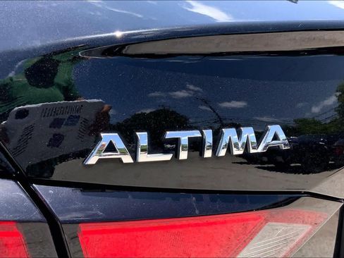 Used 2019 Nissan Altima 2.5 SV FWD image 31