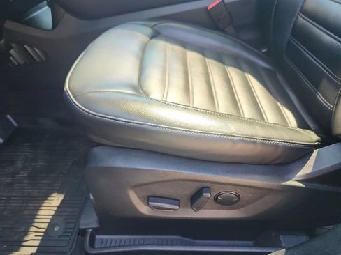 Used 2022 Ford Edge SEL w/ Convenience Package AWD/4WD image 25