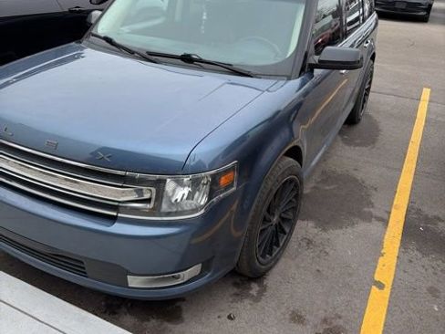 Used 2018 Ford Flex SEL w/ Equipment Group 202A image 1
