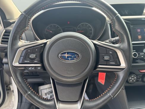 Used 2018 Subaru Crosstrek 2.0i Premium AWD/4WD image 11