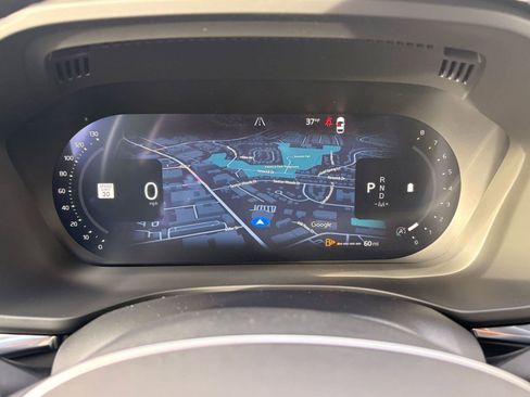 New 2026 Volvo XC60 B5 Plus w/ Climate Package image 19