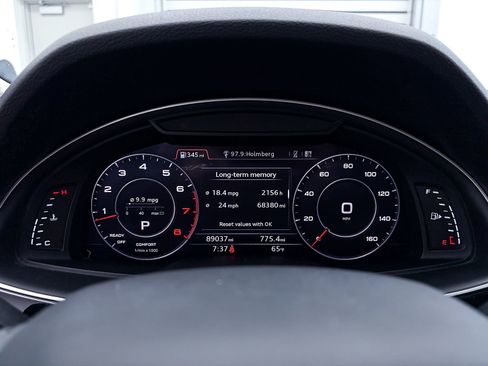 Used 2019 Audi Q7 3.0T Premium Plus AWD/4WD image 29