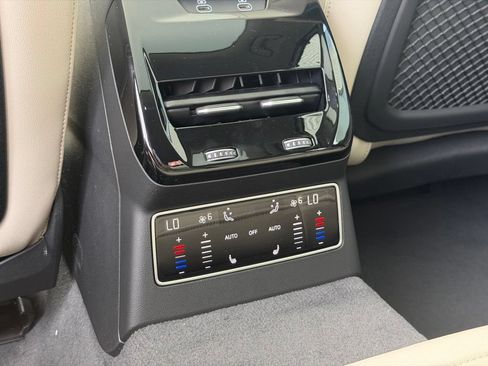 New 2026 Audi A6 Premium Plus AWD/4WD image 23