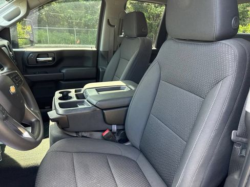 Used 2022 Chevrolet Silverado 2500 Custom w/ LPO, Dark Essentials Package AWD/4WD image 10
