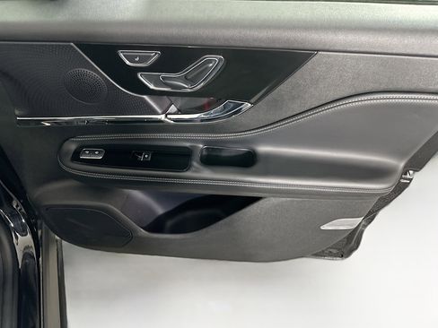 Used 2024 Lincoln Corsair Reserve image 31