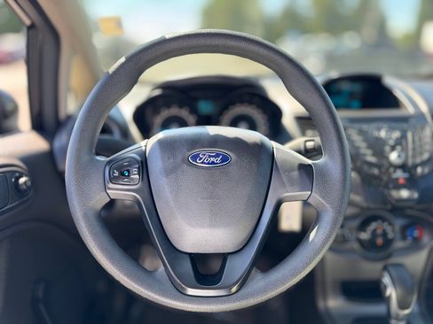 Used 2017 Ford Fiesta S FWD image 29