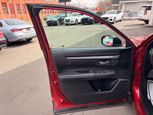 Used 2025 Honda CR-V Sport-L image 18