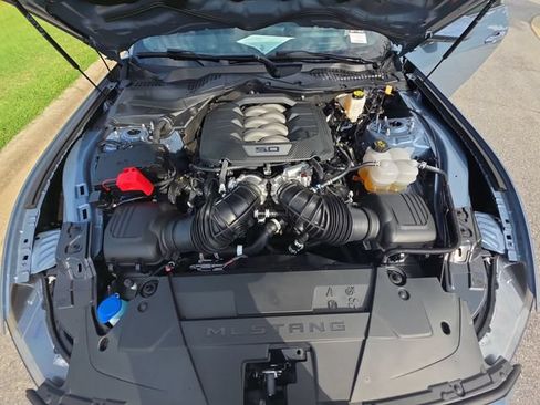 Used 2026 Ford Mustang GT RWD image 30