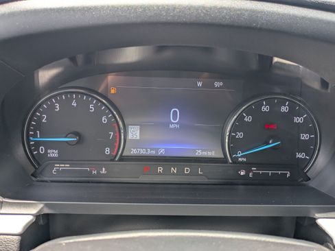 Used 2024 Ford Explorer XLT w/ Equipment Group 202A AWD/4WD image 28
