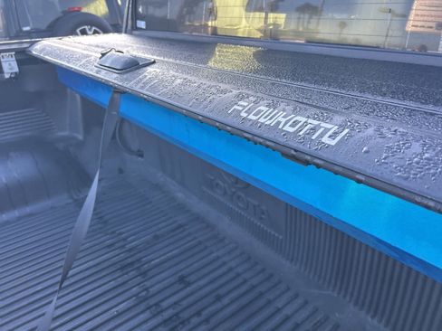 Used 2016 Toyota Tundra Limited w/ Limited Premium Package image 19