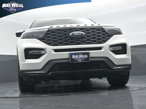 Used 2022 Ford Explorer ST-Line RWD image 18