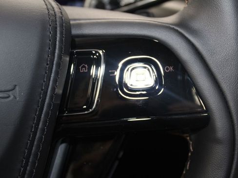 New 2025 Lincoln Aviator 2WD w/ Jet Appearance Package image 36