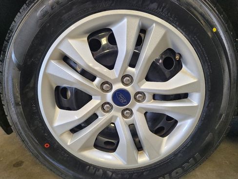 Used 2020 Ford Escape S AWD/4WD image 31