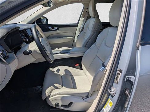 Used 2024 Volvo XC60 T8 Ultimate w/ Climate Package AWD/4WD image 17