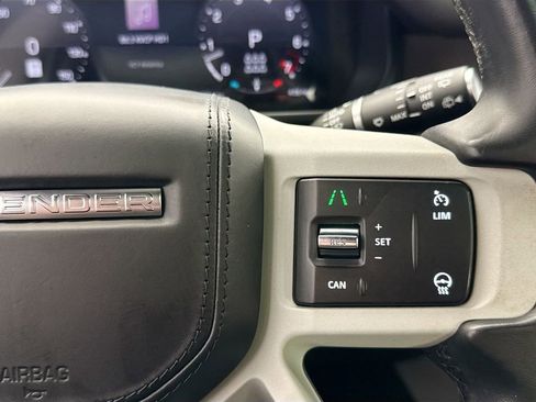 Used 2023 Land Rover Defender 130 X-Dynamic SE AWD/4WD image 12