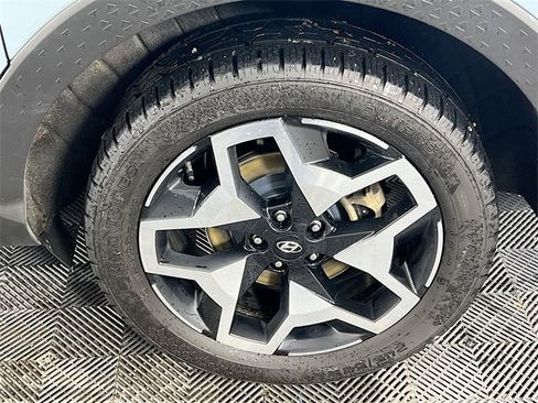 Used 2023 Hyundai Santa Cruz Limited image 34