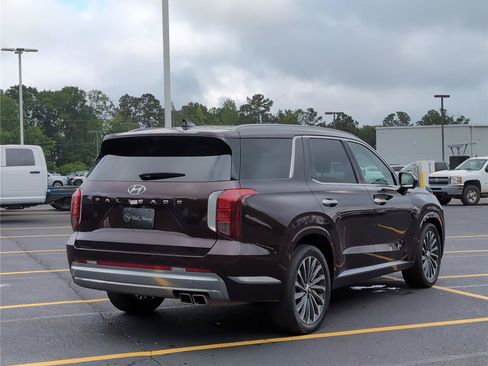 Used 2024 Hyundai Palisade Calligraphy FWD image 7
