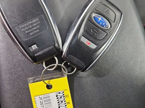Used 2021 Subaru Crosstrek 2.0i Premium w/ Moonroof Package AWD/4WD image 29