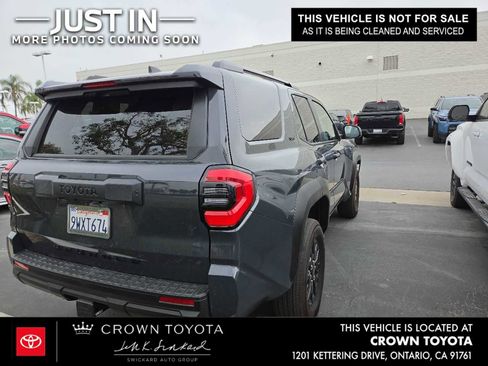 Used 2026 Toyota 4Runner SR5 RWD image 2