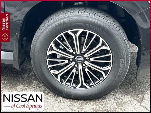 Certified 2026 Nissan Armada Platinum AWD/4WD image 9
