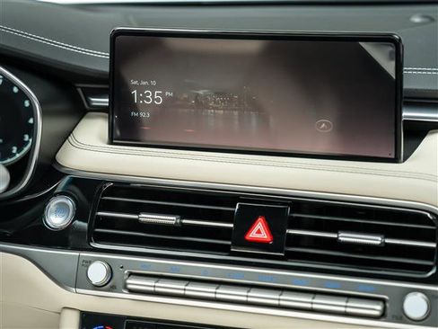 New 2026 Genesis G70 2.5T image 24