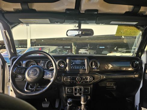Used 2020 Jeep Wrangler Unlimited Sport image 10