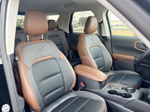 Certified 2024 Ford Bronco Sport Outer Banks w/ Tech Package image 32