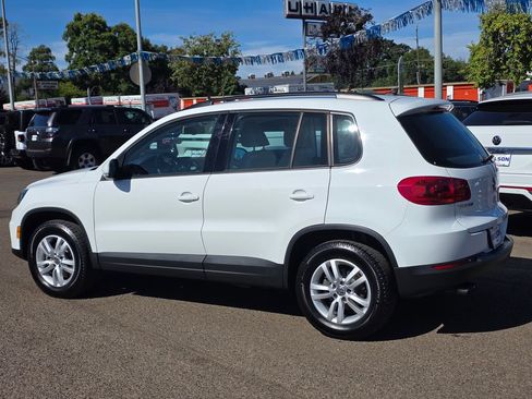 Used 2017 Volkswagen Tiguan S FWD image 26