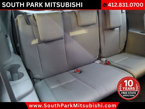 Used 2019 Toyota Highlander LE image 17