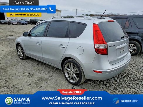 Used 2011 Hyundai Elantra Wagon image 3