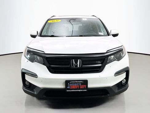 Used 2021 Honda Pilot Special Edition image 2