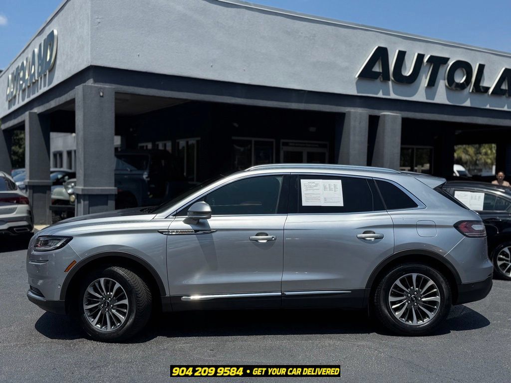 Used 2021 Lincoln Nautilus Reserve FWD image 4