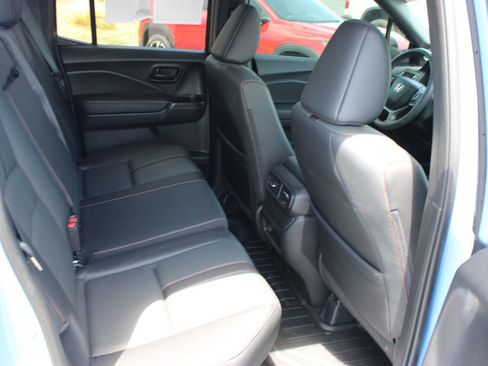 Used 2025 Honda Ridgeline TrailSport image 25