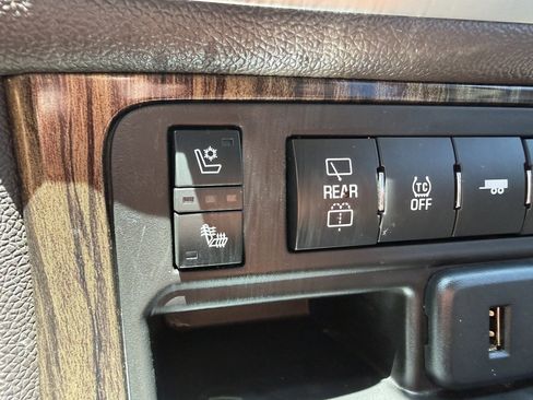 Used 2015 GMC Acadia Denali FWD image 27