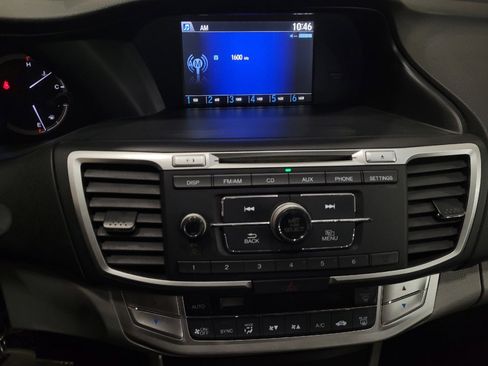 Used 2013 Honda Accord LX image 25