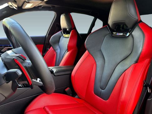 Used 2025 BMW M5 w/ Carbon Package image 14