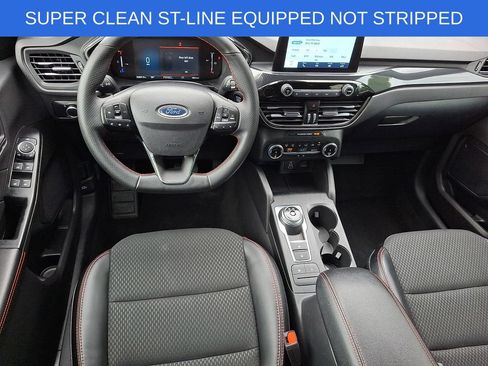 Used 2025 Ford Escape ST-Line FWD image 11