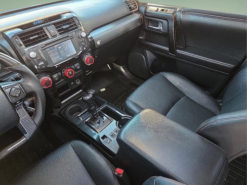 Used 2015 Toyota 4Runner Trail Premium image 11