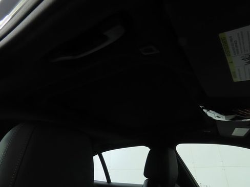 New 2026 BMW i5 eDrive40 w/ M Sport Package image 17