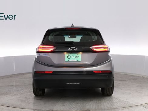 Used 2022 Chevrolet Bolt LT w/ Infotainment Package image 13