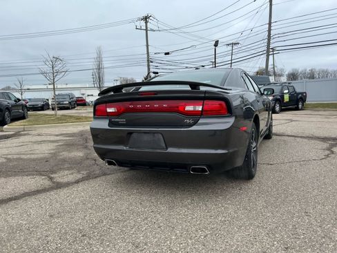 Used 2014 Dodge Charger R/T image 19