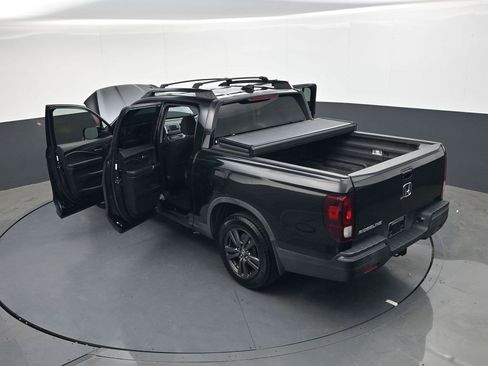 Used 2017 Honda Ridgeline Sport image 37