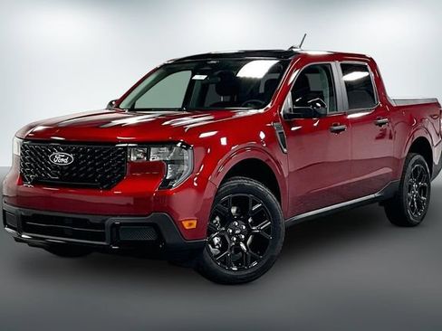 New 2026 Ford Maverick XLT w/ Equipment Group 301A AWD/4WD image 2