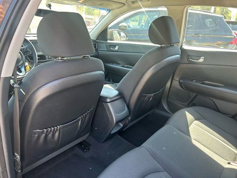 Used 2018 Kia Optima LX image 14
